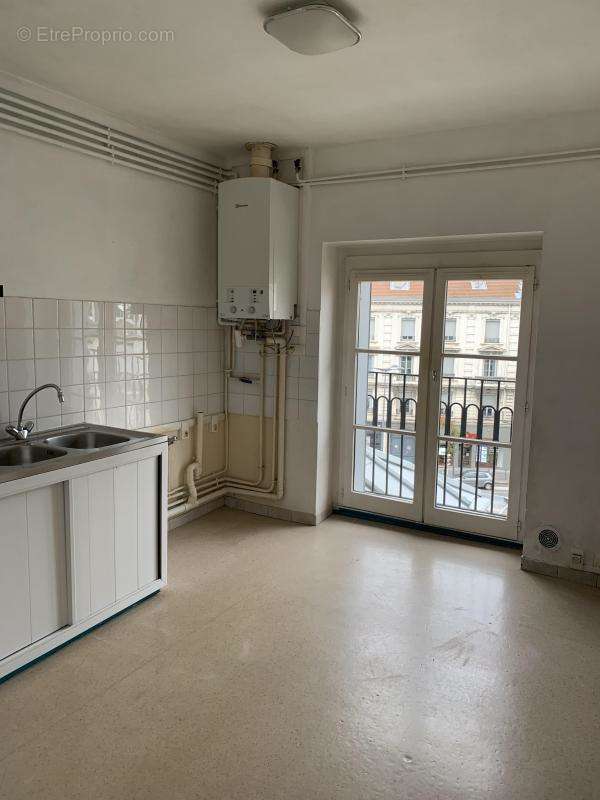 Appartement à SAINT-ETIENNE