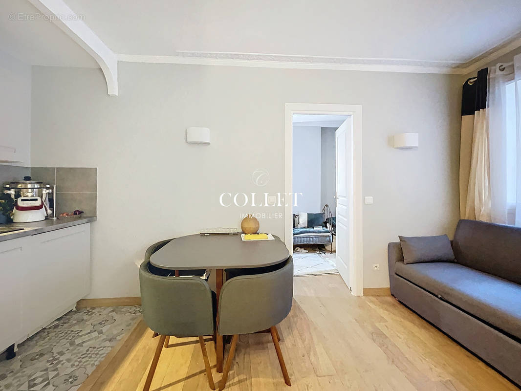 Appartement à PARIS-3E