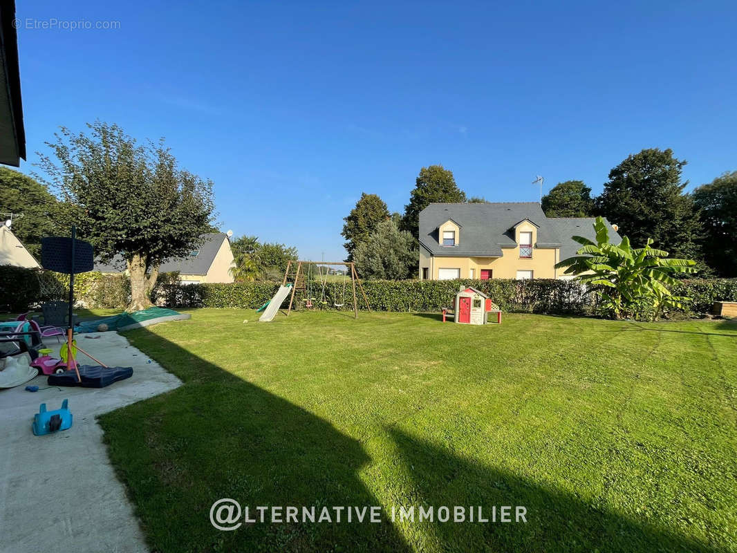 Maison à LA GUERCHE-DE-BRETAGNE