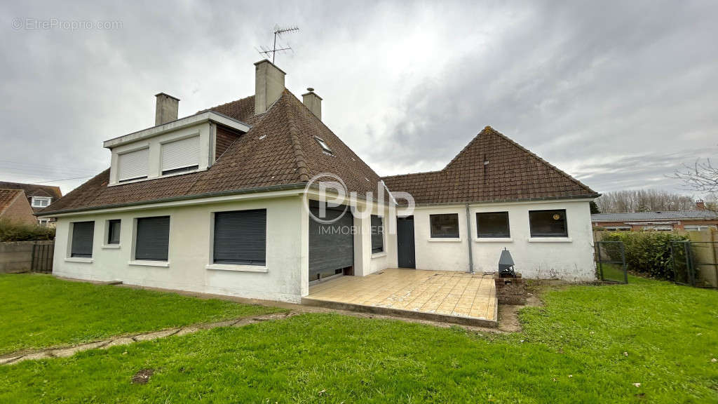 Maison à THEROUANNE