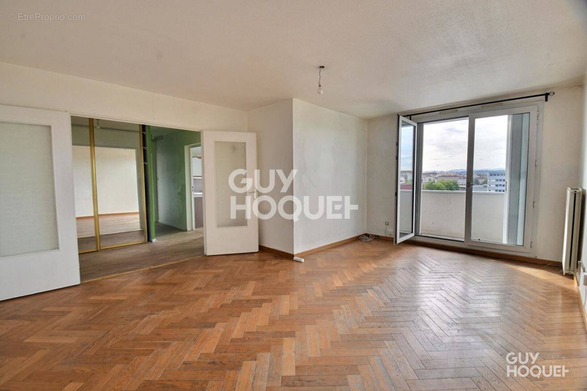 Appartement à LYON-8E