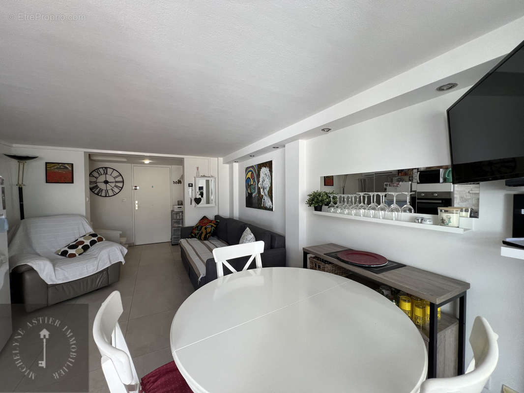 Appartement à CAGNES-SUR-MER