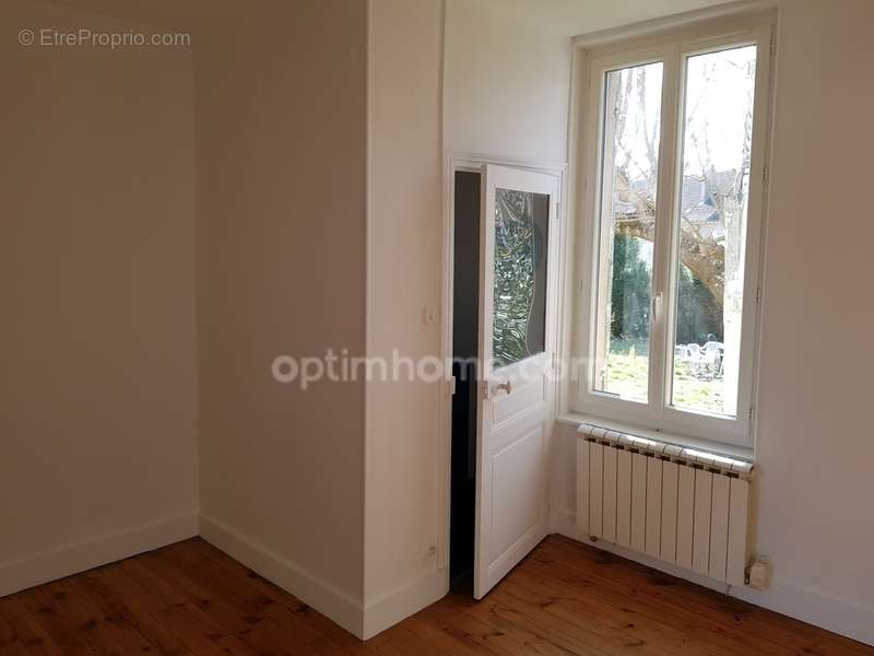 Appartement à BELLERIVE-SUR-ALLIER