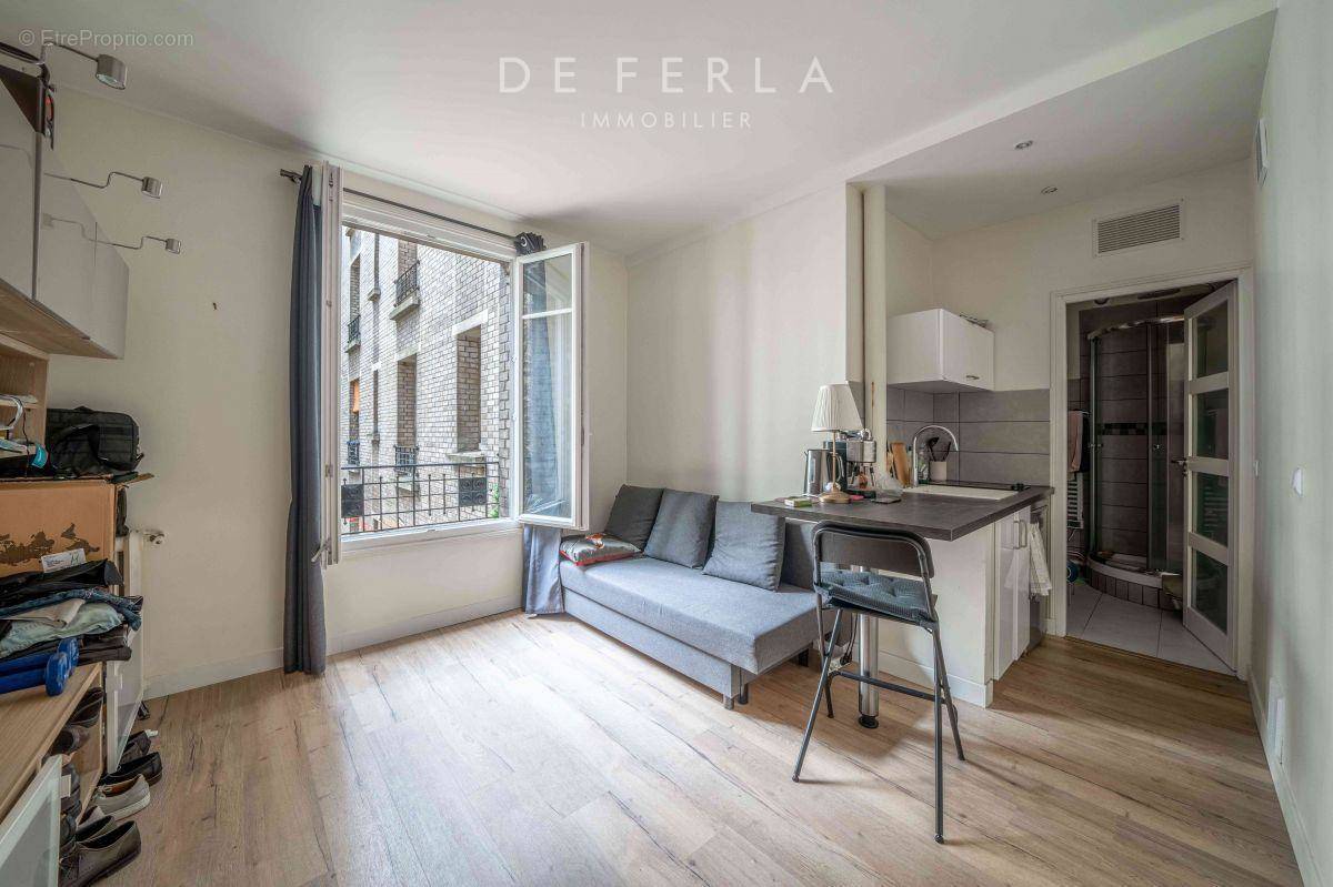 Appartement à PARIS-15E