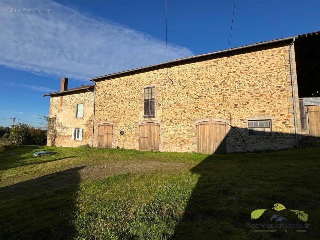 Maison à SAINT-MARTIN-TERRESSUS