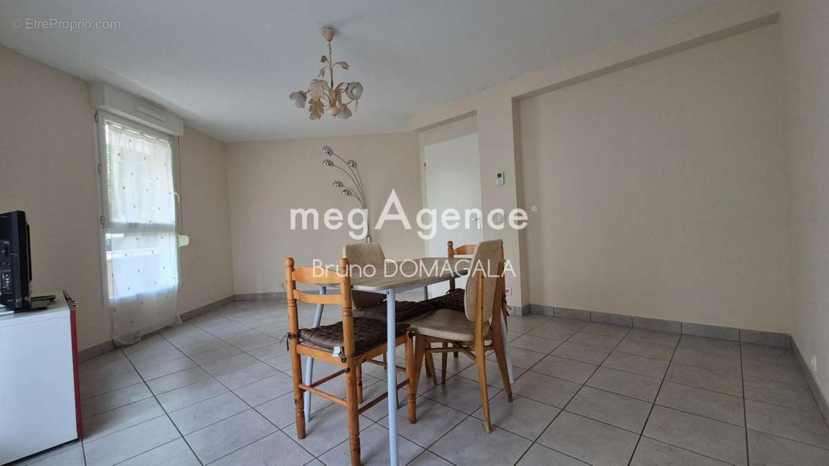 Appartement à ELANCOURT