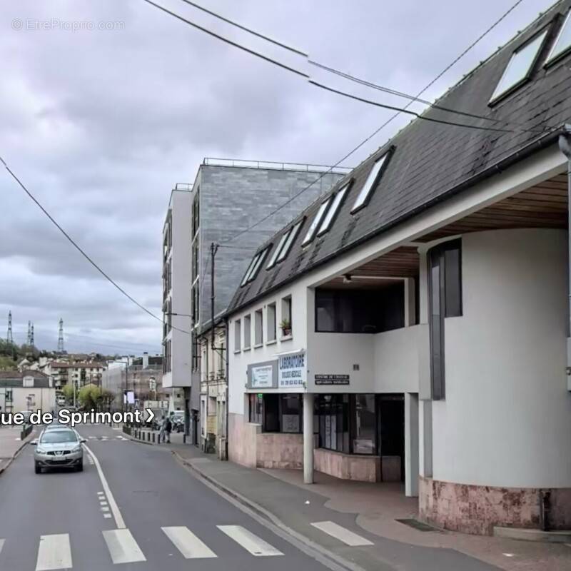 Commerce à MONTMAGNY