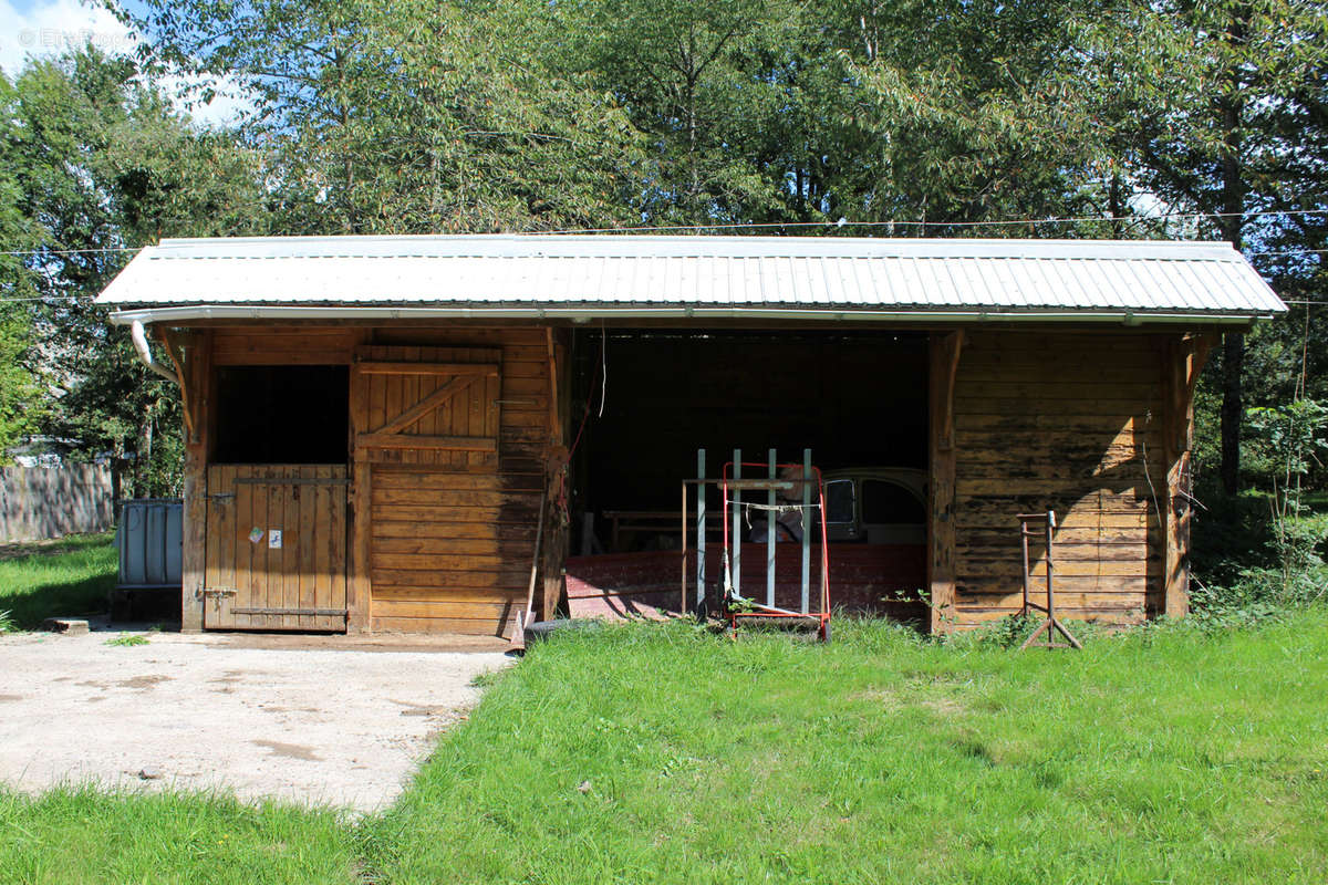 Maison à YTRAC