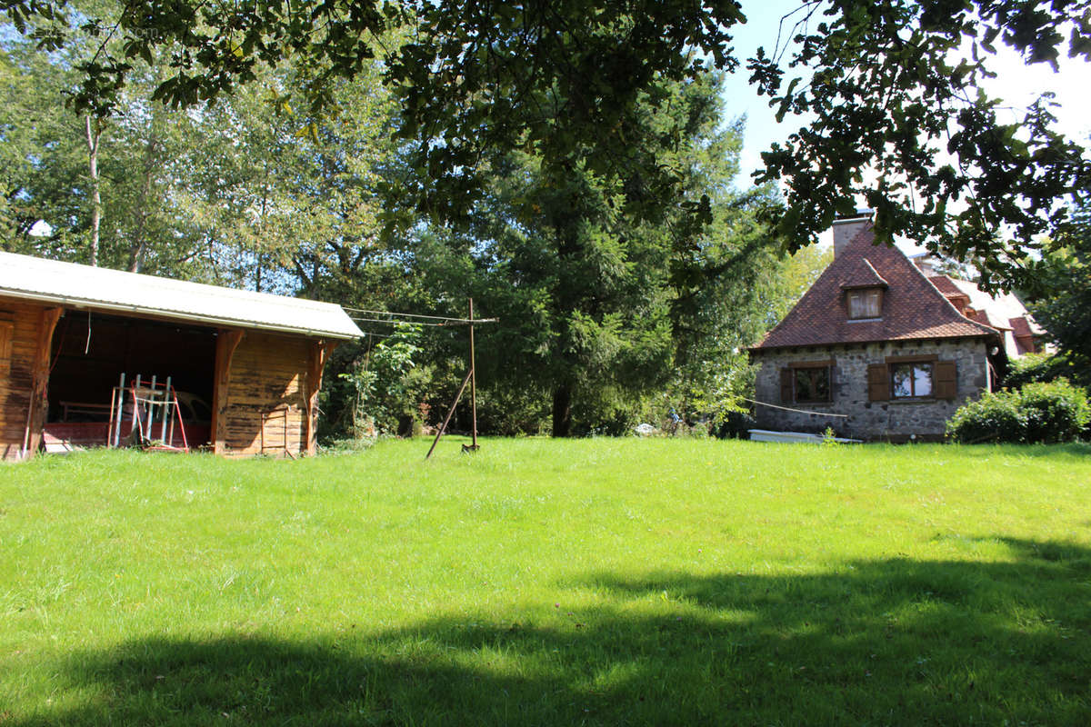 Maison à YTRAC