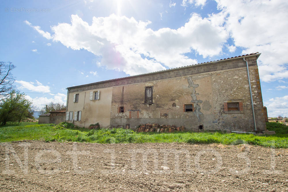 Maison à SOUAL