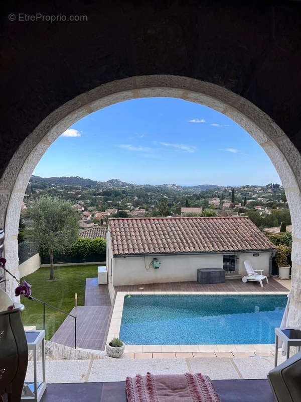 Maison à LA COLLE-SUR-LOUP