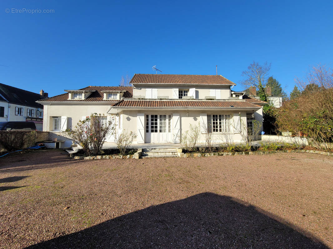 Maison à SAINT-VRAIN