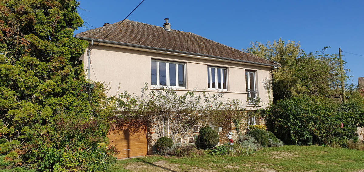 Maison à SAINT-GILLES