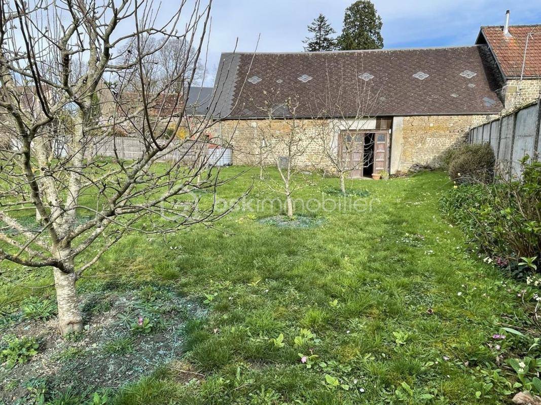 Maison à MAGNY-LE-DESERT