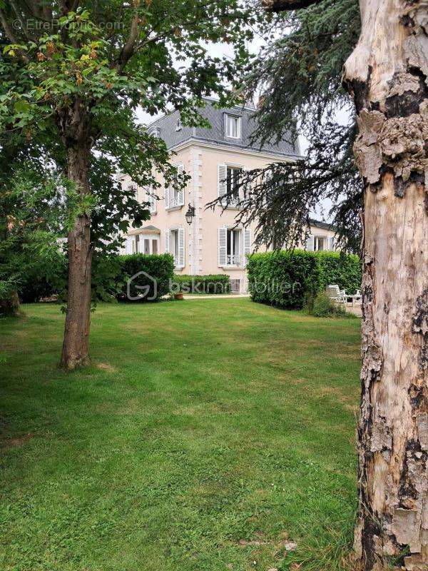 Maison à MAGNY-LE-DESERT