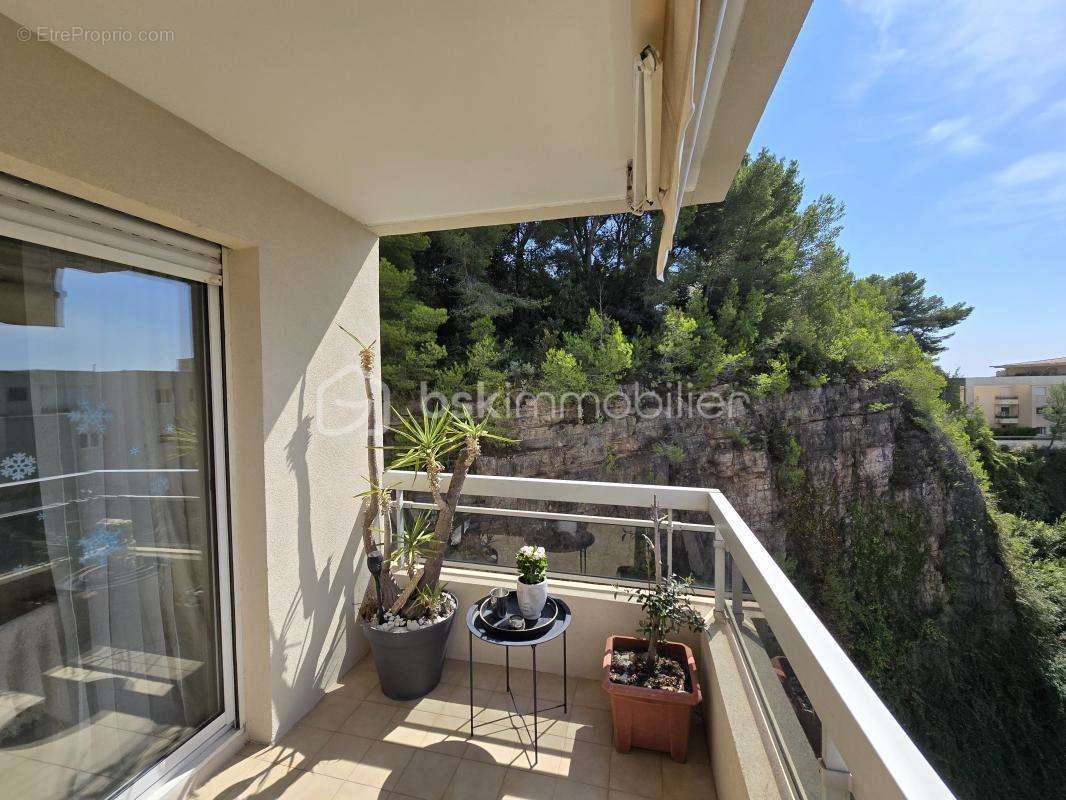 Appartement à MOUGINS