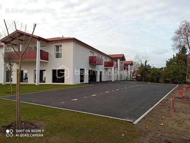 Appartement à SAINT-GEOURS-DE-MAREMNE