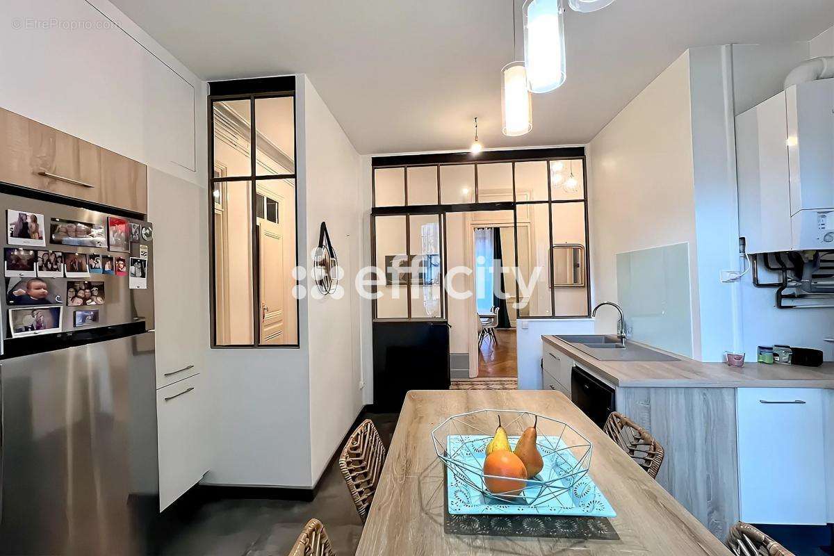 Appartement à VILLEURBANNE