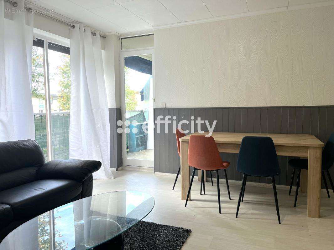 Appartement à CLUSES