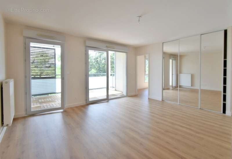 Appartement à LYON-9E