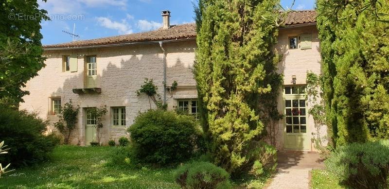 Maison à CELLES-SUR-BELLE