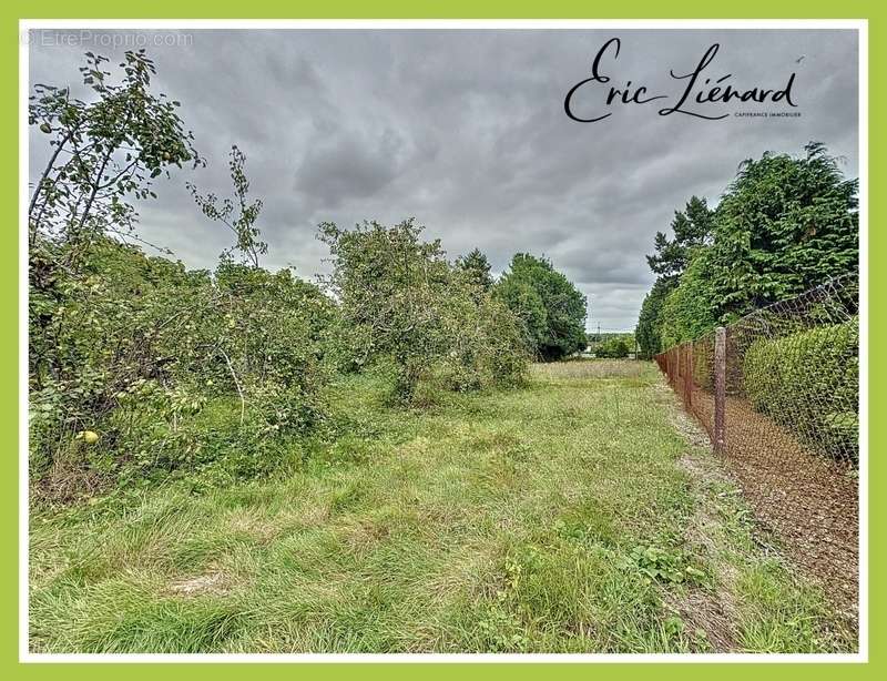 Terrain à SAINT-MAIXENT-L&#039;ECOLE