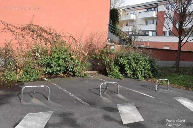 Parking à CHOISY-LE-ROI