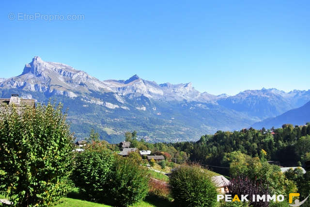 Appartement à COMBLOUX