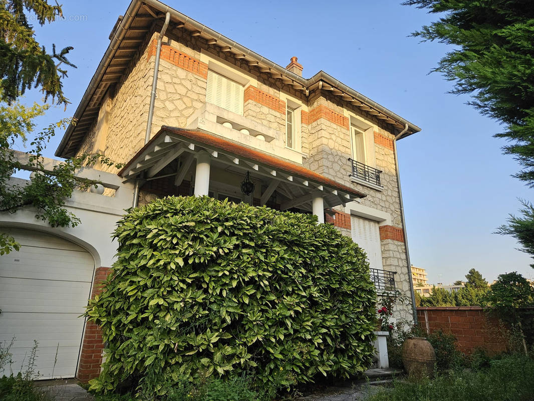 Maison à ENGHIEN-LES-BAINS