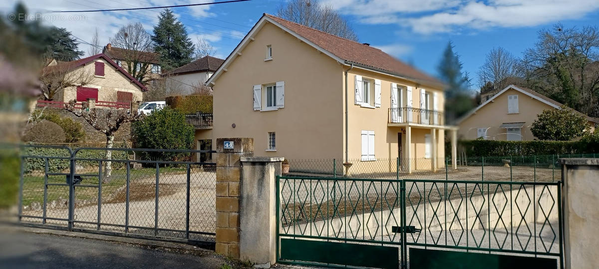 Maison à SARLAT-LA-CANEDA