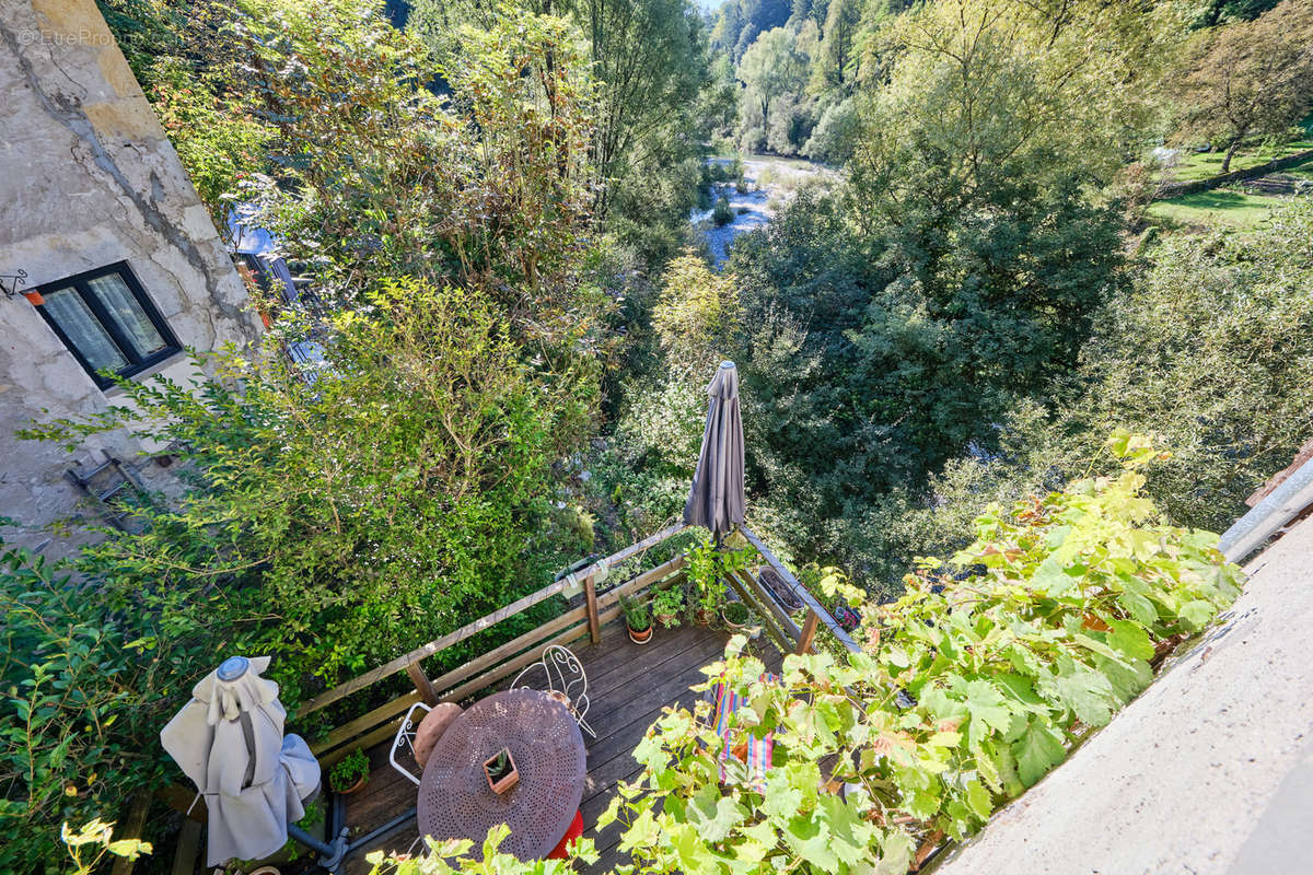 Appartement à ALBY-SUR-CHERAN