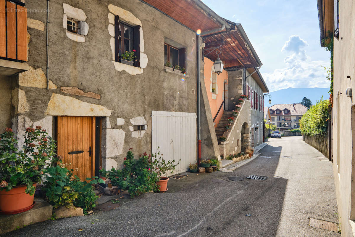 Maison à MENTHON-SAINT-BERNARD