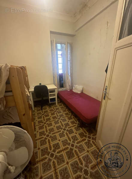 Appartement à MARSEILLE-6E