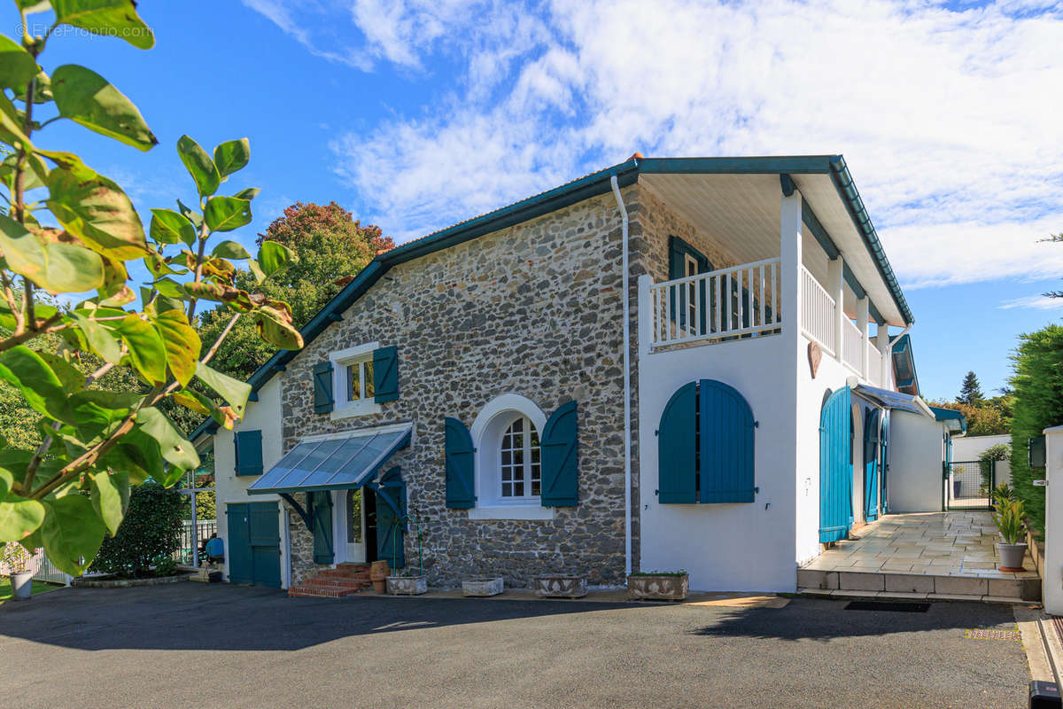 Maison à SAINT-MARTIN-DE-SEIGNANX