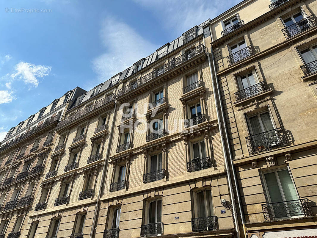 Appartement à LEVALLOIS-PERRET