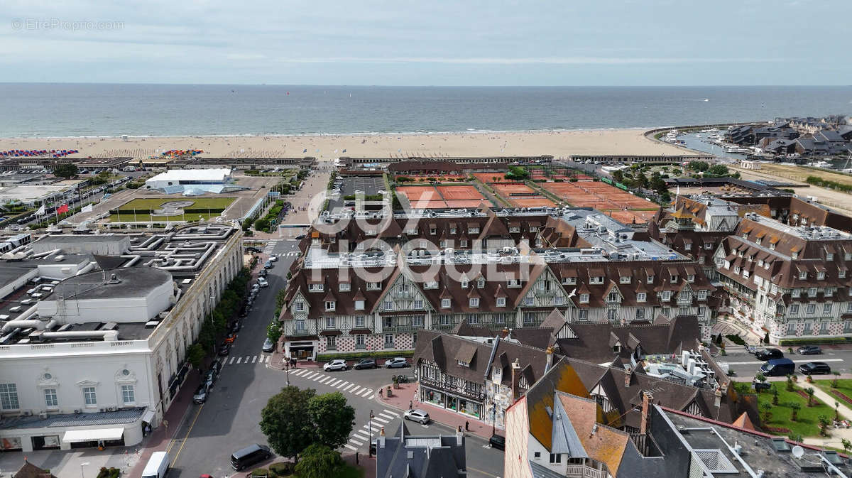 Appartement à DEAUVILLE