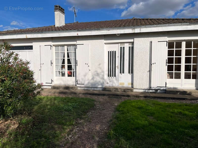 Maison à BOURGNEUF