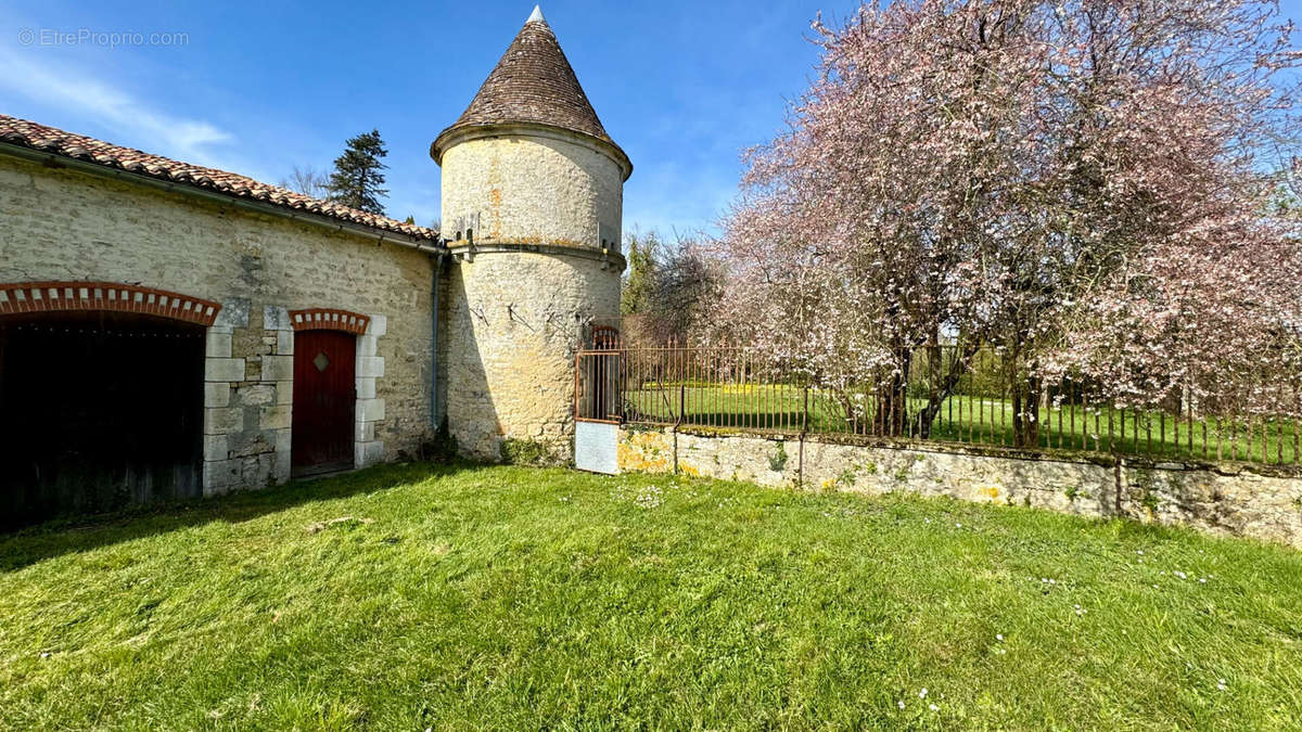 Maison à CHAMBON