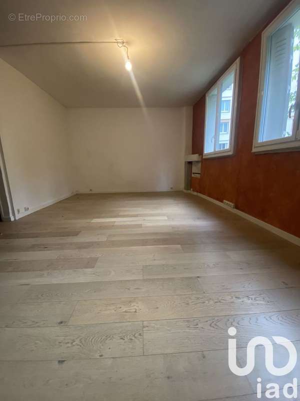 Photo 3 - Appartement à IVRY-SUR-SEINE