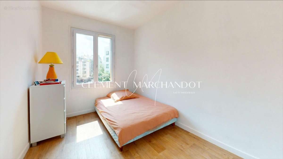 Photo 2 - Appartement à LEVALLOIS-PERRET