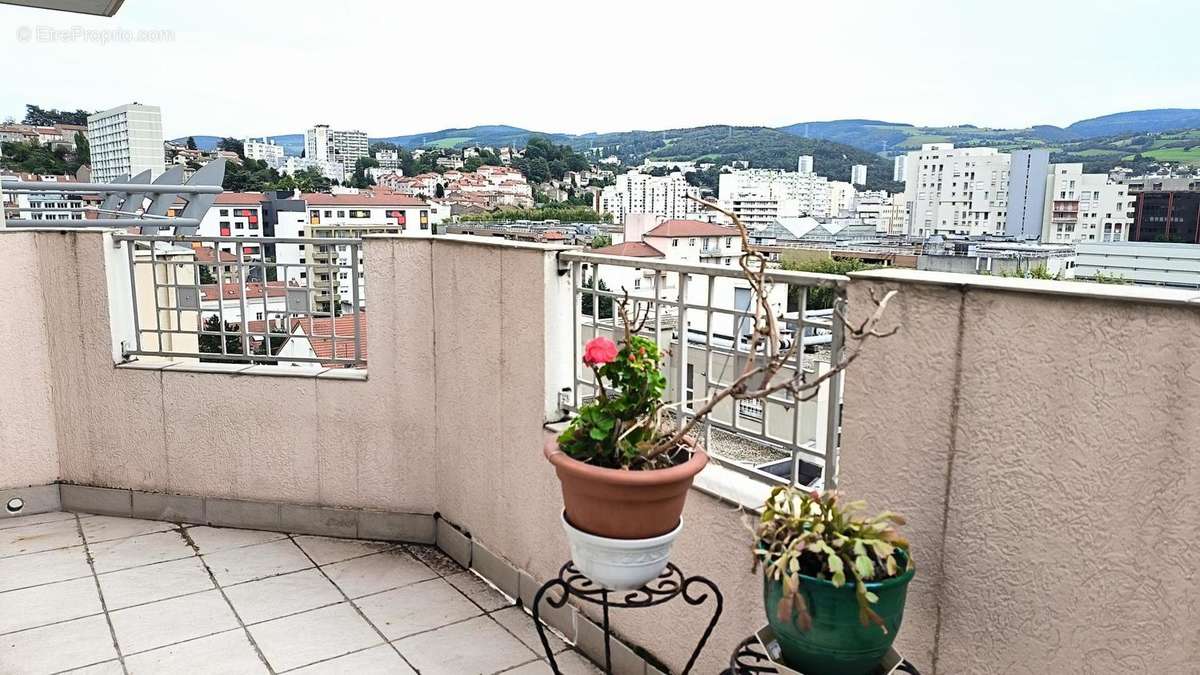 Photo 2 - Appartement à SAINT-ETIENNE