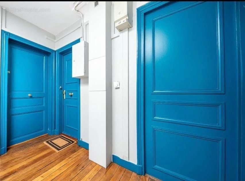 Appartement à PARIS-11E