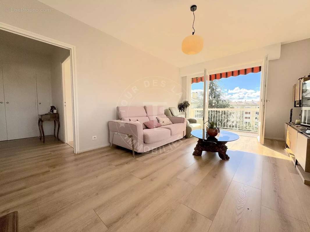 Appartement à ANNECY-LE-VIEUX