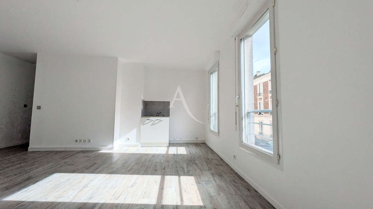 Appartement à IVRY-SUR-SEINE