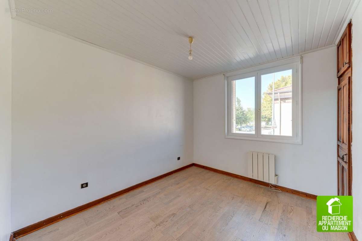 Appartement à GRIGNY