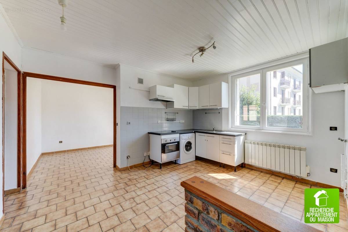 Appartement à GRIGNY