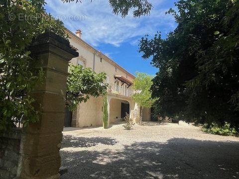 Maison à UZES