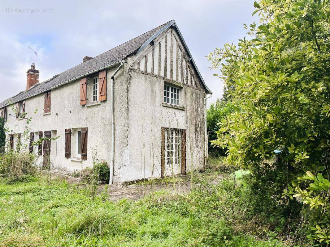 Maison à BEAUVAIS