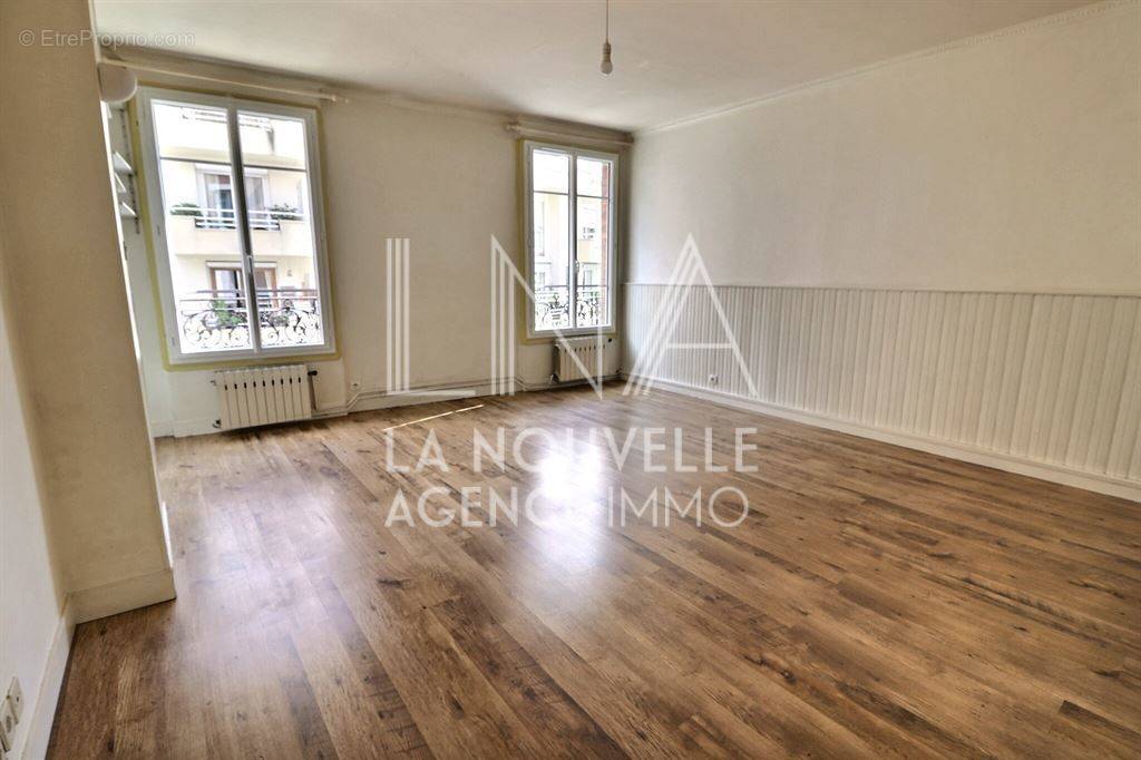 Appartement à PARIS-20E