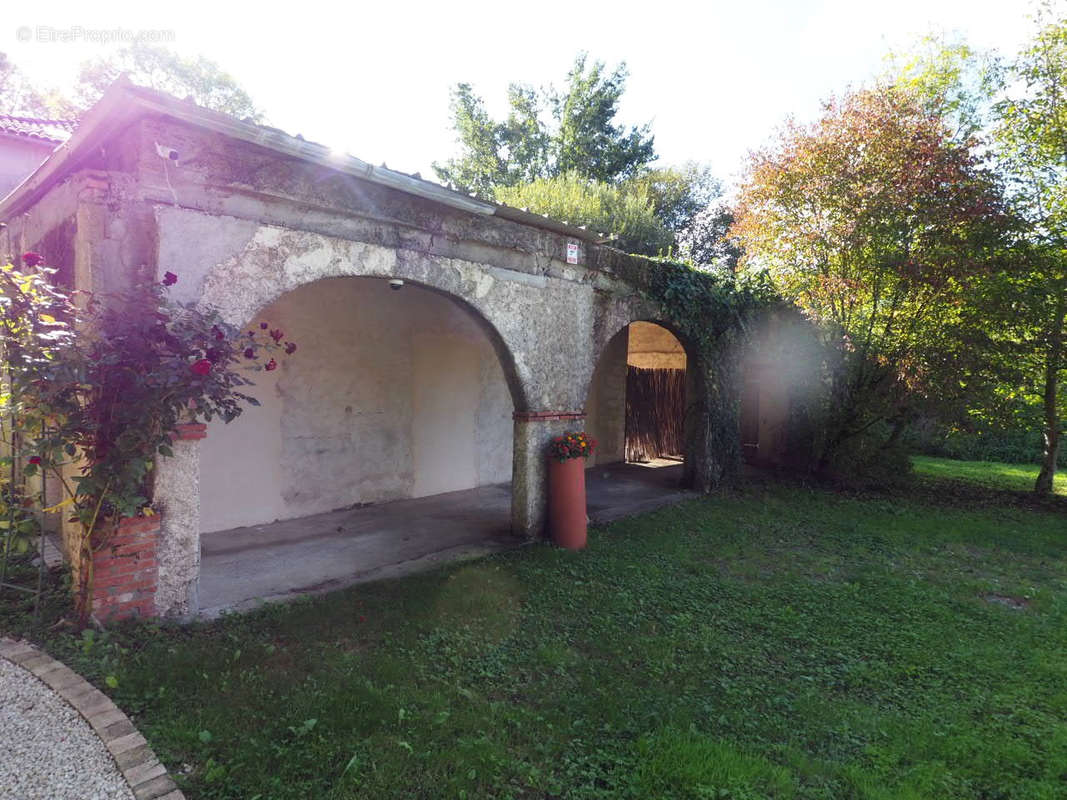 Maison à BOULOGNE-SUR-GESSE